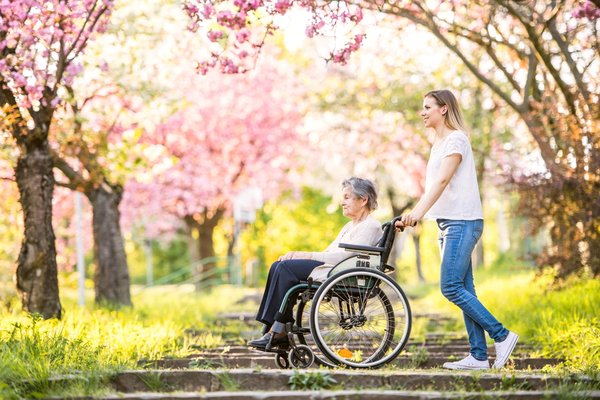 Incompatibilités et autres inconvénients de l'APA pour les bénéficiaires